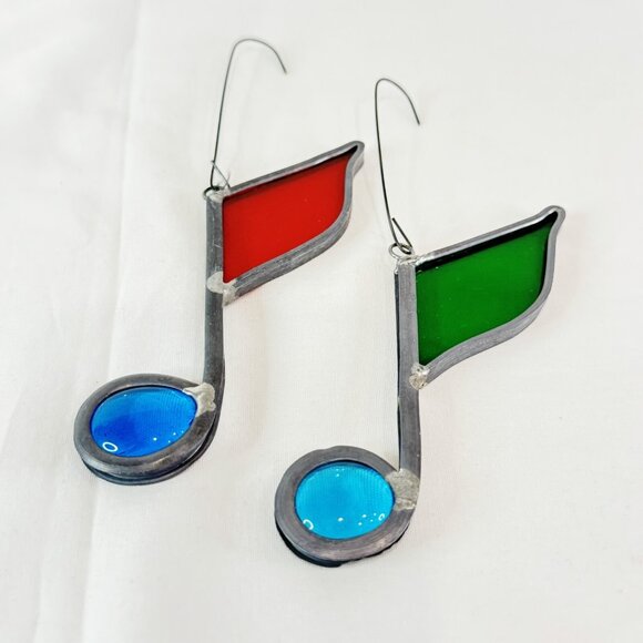 2 VTG Green & Red Stained Glass Sun Catcher Music Notes Hanging Window Ornaments - Picture 2 of 2
